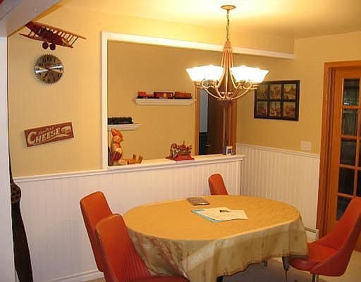 3rd image of 2915 Dayton Dr