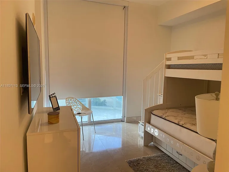 16001 Collins Ave #1402 — Photo 23