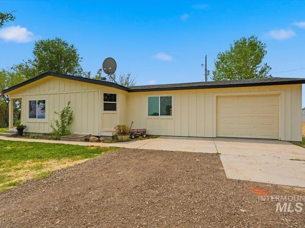17114 Goodson Rd, Caldwell, ID 83607