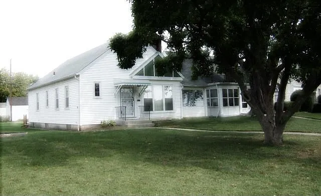 3128 Wicklow Rd photo 1