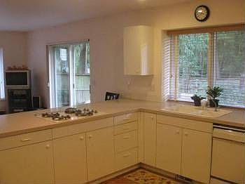 5th image of 7706 40th Street Ct NW