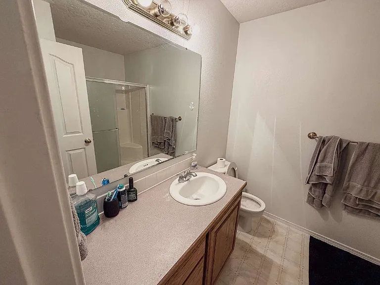 505 Lost Basin Ct — Photo 11