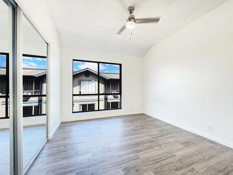 91-238 Hanapouli Cir #27I — Photo 9