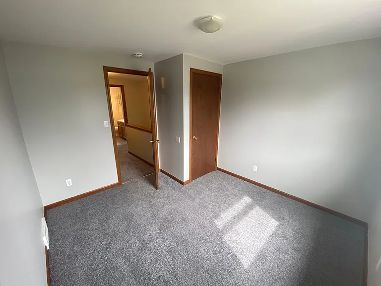3988 Ellsworth Ave #L — Photo 9
