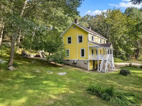 50 Quaker Farm Road, Groton, CT 06355