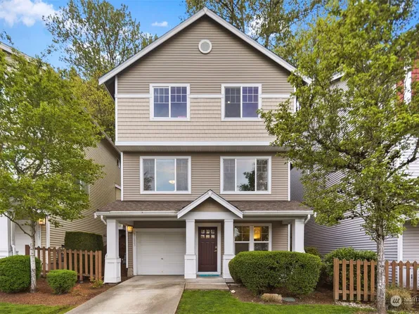 21233 40th Place S, SeaTac, WA 98198