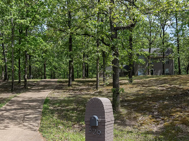 Wishing Tree Ln — Photo 18