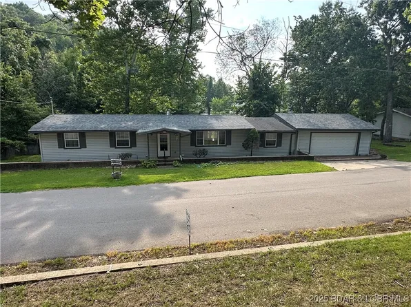 1465 Easy St, Osage Beach, MO 65065