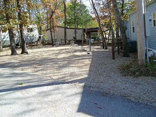 1st image of 122 Blush Ave