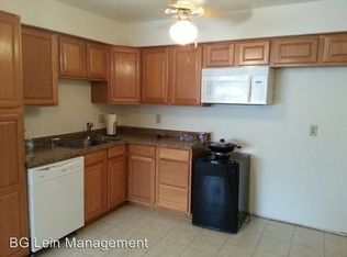 N113W15570 Francese Dr APT 12, Germantown, WI 53022