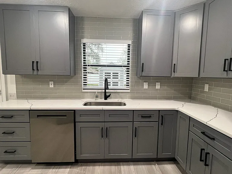 3001 Albin Ln — Photo 3
