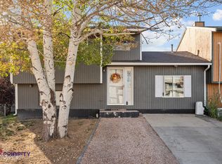 2210 Wagonhammer Ln, Gillette, WY 82718