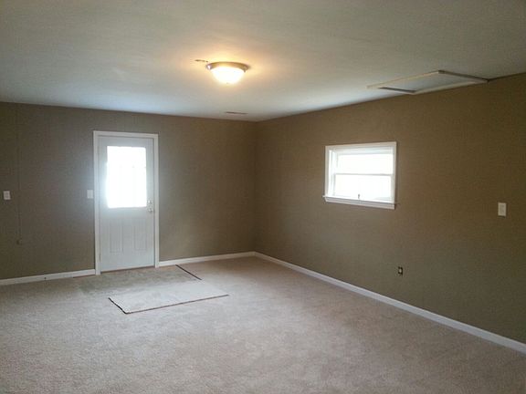 2nd image of 461 Greenwell Ct