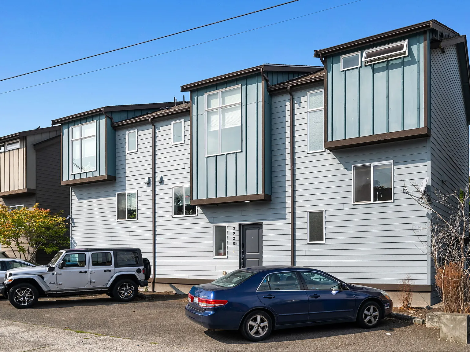 3 bed, 1410 sqft, $2,900 — Photo 1
