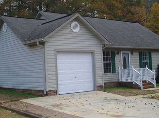 540 Holly Run Ct, Spartanburg, SC 29303