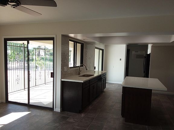 4th image of 13147 W Castlebar Dr