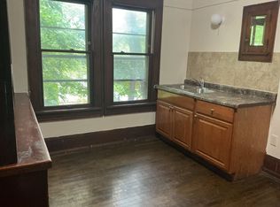 3716-3718 W Roberts St, Milwaukee, WI 53208