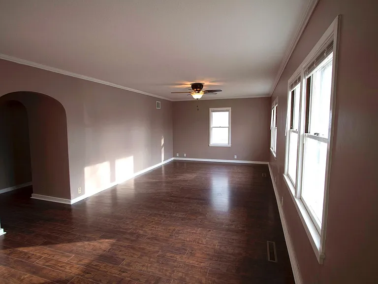 212 Santa Fe St — Photo 8
