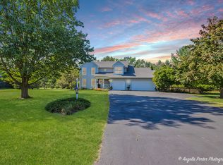 8801 Winn Rd, Spring Grove, IL 60081