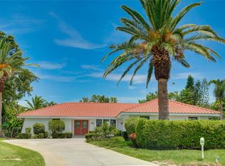 384 S Creek Ct, Osprey, FL 34229