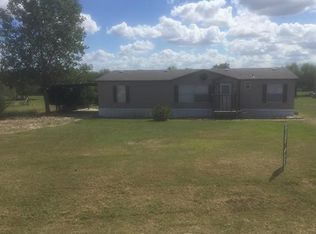 935 Grandview Dr, San Marcos, TX 78666