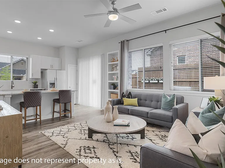 7224 Tree Ln — Photo 6