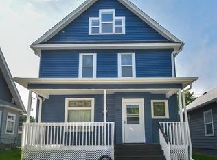 980 3rd St E, Saint Paul, MN 55106