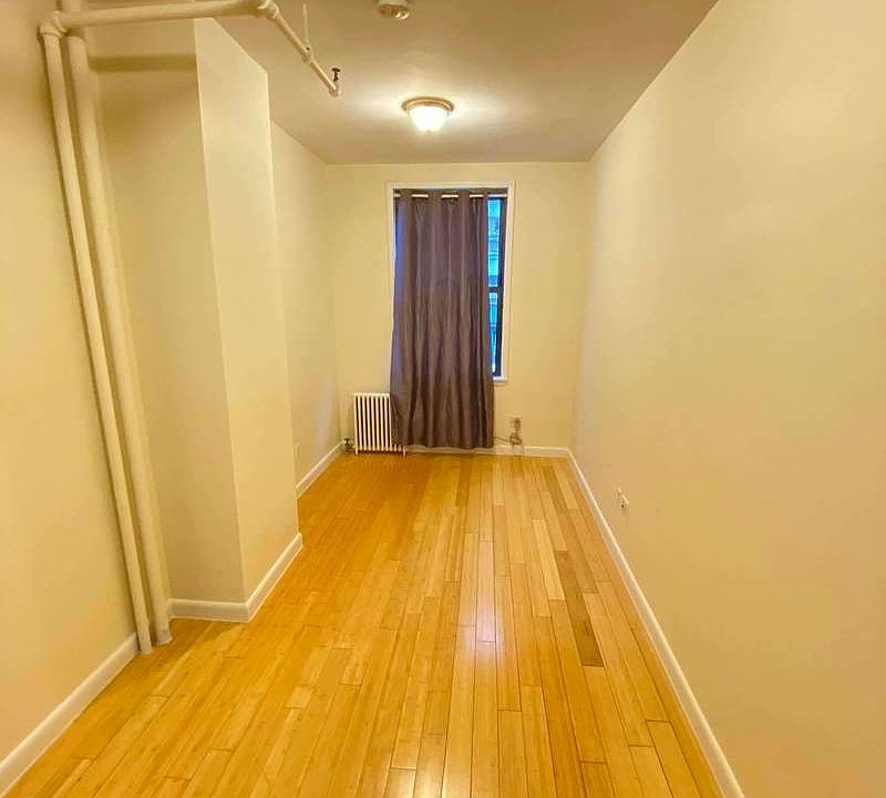 1st image of 139 W 14th St APT 4F