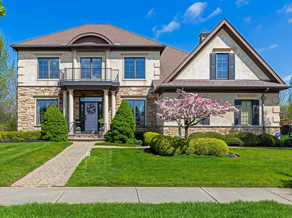 9240 McClellan Dr, New Albany, OH 43054