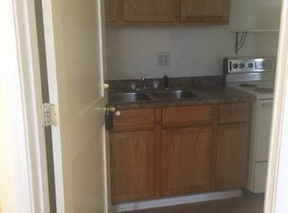 112 N Rowley St APT 3, Mitchell, SD 57301