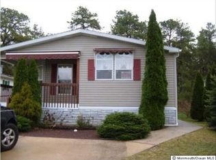 609 Walden Way, Whiting, NJ 08759