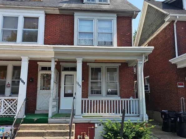 1949 Zarker St, Harrisburg, PA 17104
