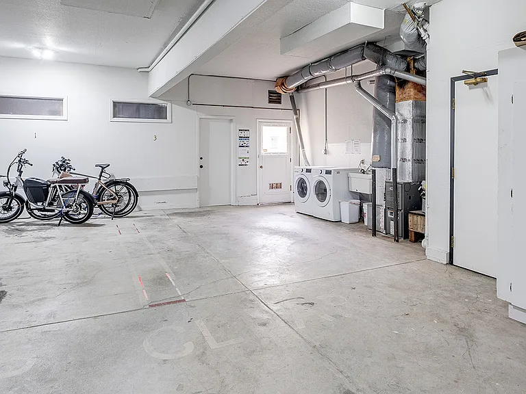 479 24th Ave #3 — Photo 22