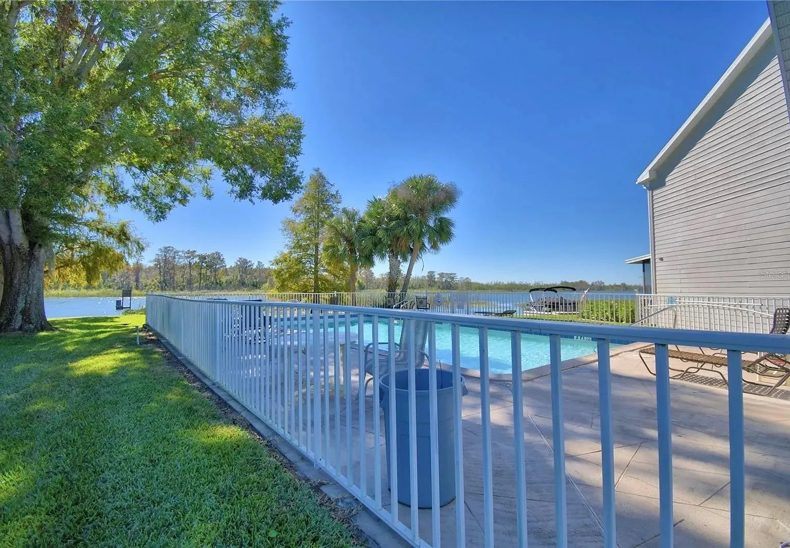 3 bed, 2.5 bath, 1407 sqft, $2,275 — Photo 4