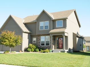 18187 W 164th Ter, Olathe, KS 66062