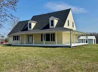 18350 N Highway 124, Centralia, MO 65240