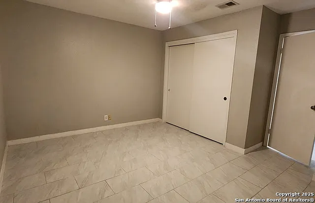 3401 Cliffside Dr — Photo 10
