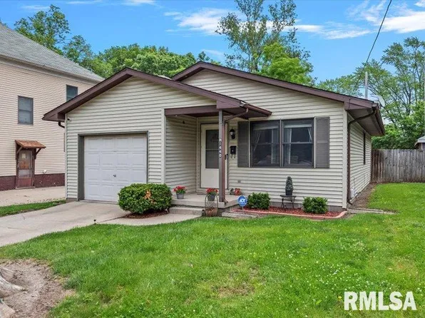 1440 N 8th St, Springfield, IL 62702