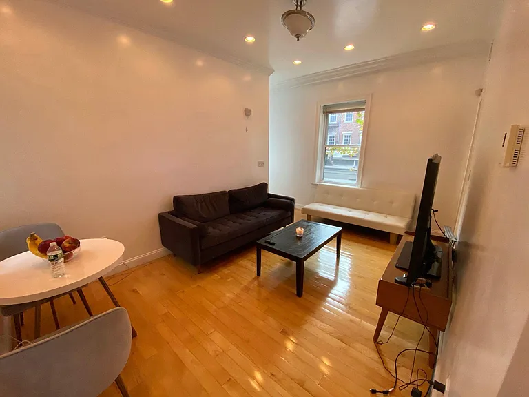11 Sheafe St #12 — Photo 24