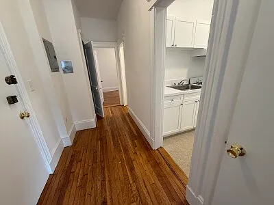 1 bed, $2,100 — Photo 1