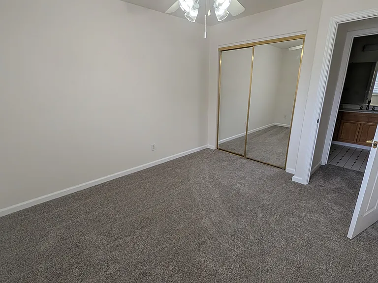 1501 La Esplanada Pl #323 — Photo 12