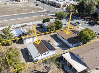 255 W 6th St, San Jacinto, CA 92583