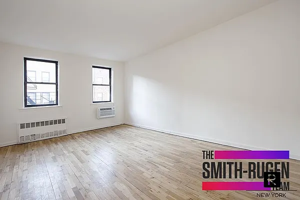 Rented by R New York | media 1