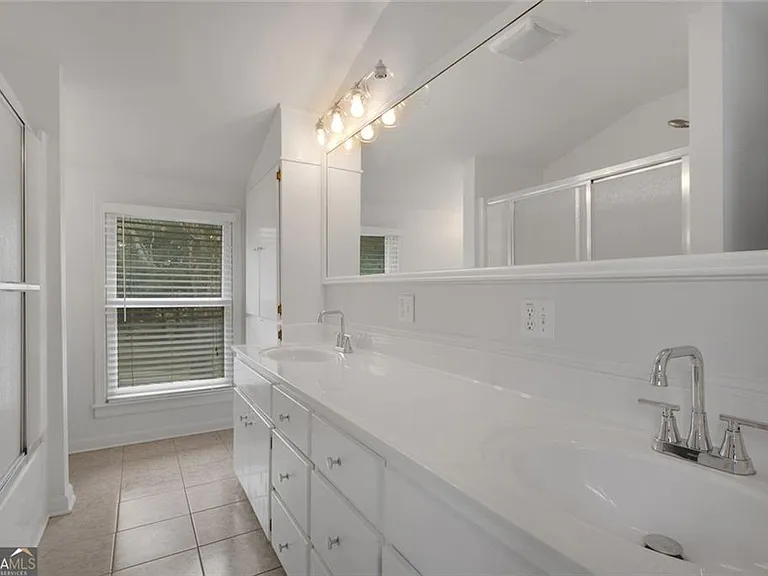 813 Sandy Creek Rd — Photo 10