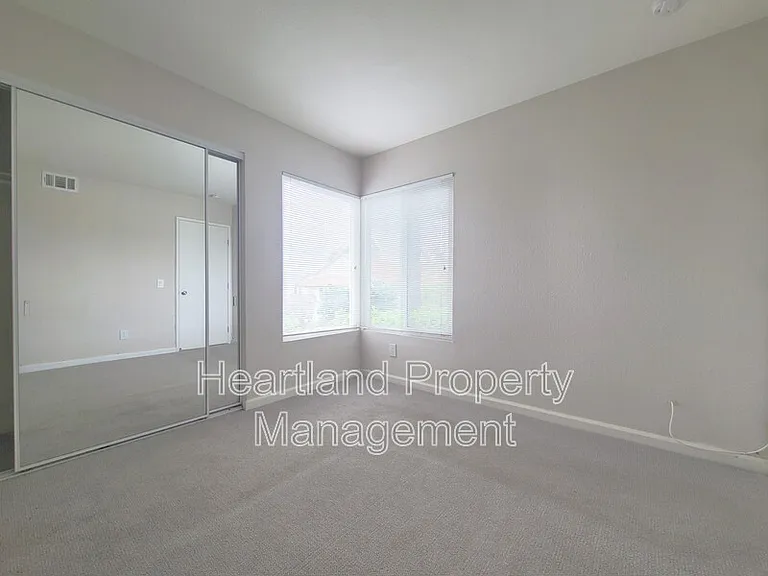 906 S Rancho Santa Fe Rd #D — Photo 5