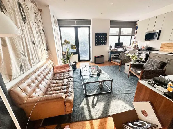 66 Nassau Avenue image 1 of 6