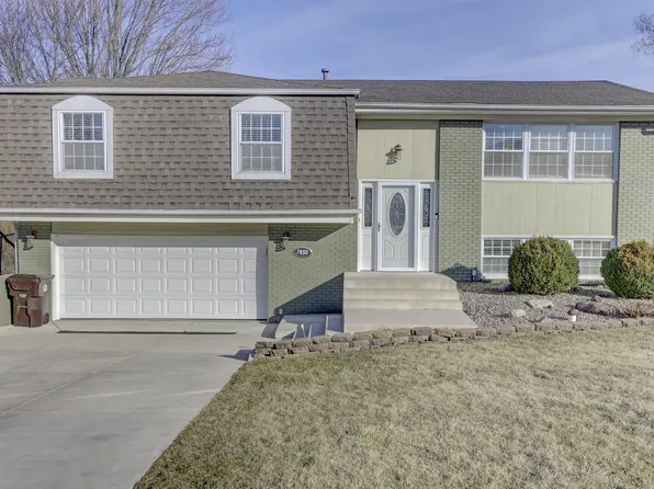 7850 W 84th Pl, Crown Point, IN 46307