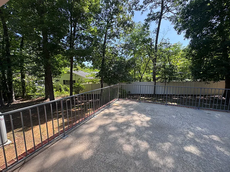 603 Shannon Rd — Photo 43
