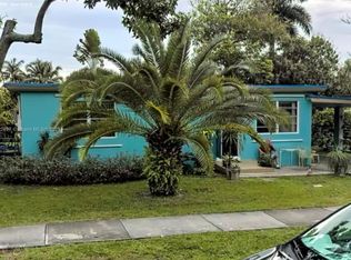 209 SW 5th St, Hallandale, FL 33009