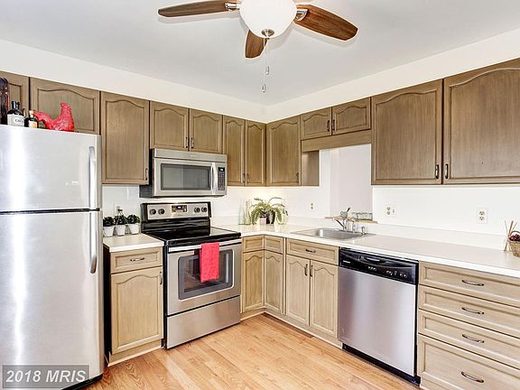 5th image of 14903 Feeder Ln